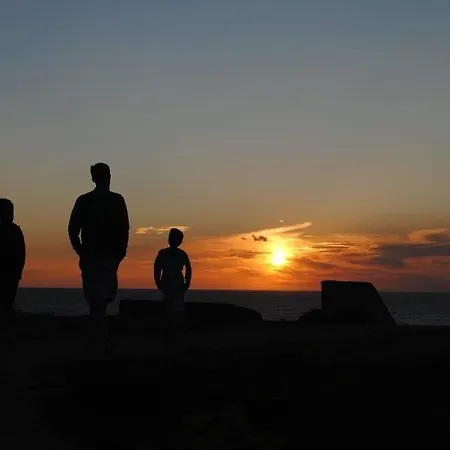 Modern, Gezellig Met Ruim Terras En Garage In *